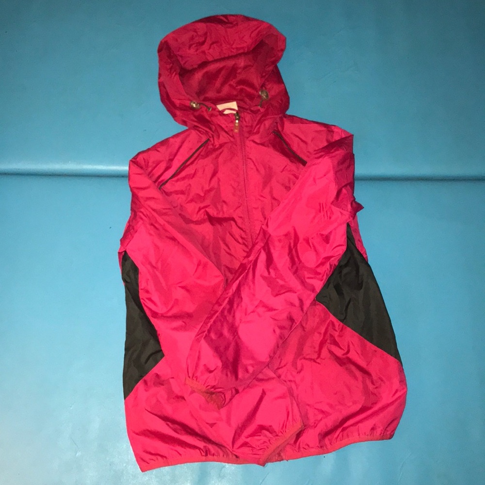 rain jacket/windbreaker. size medium.